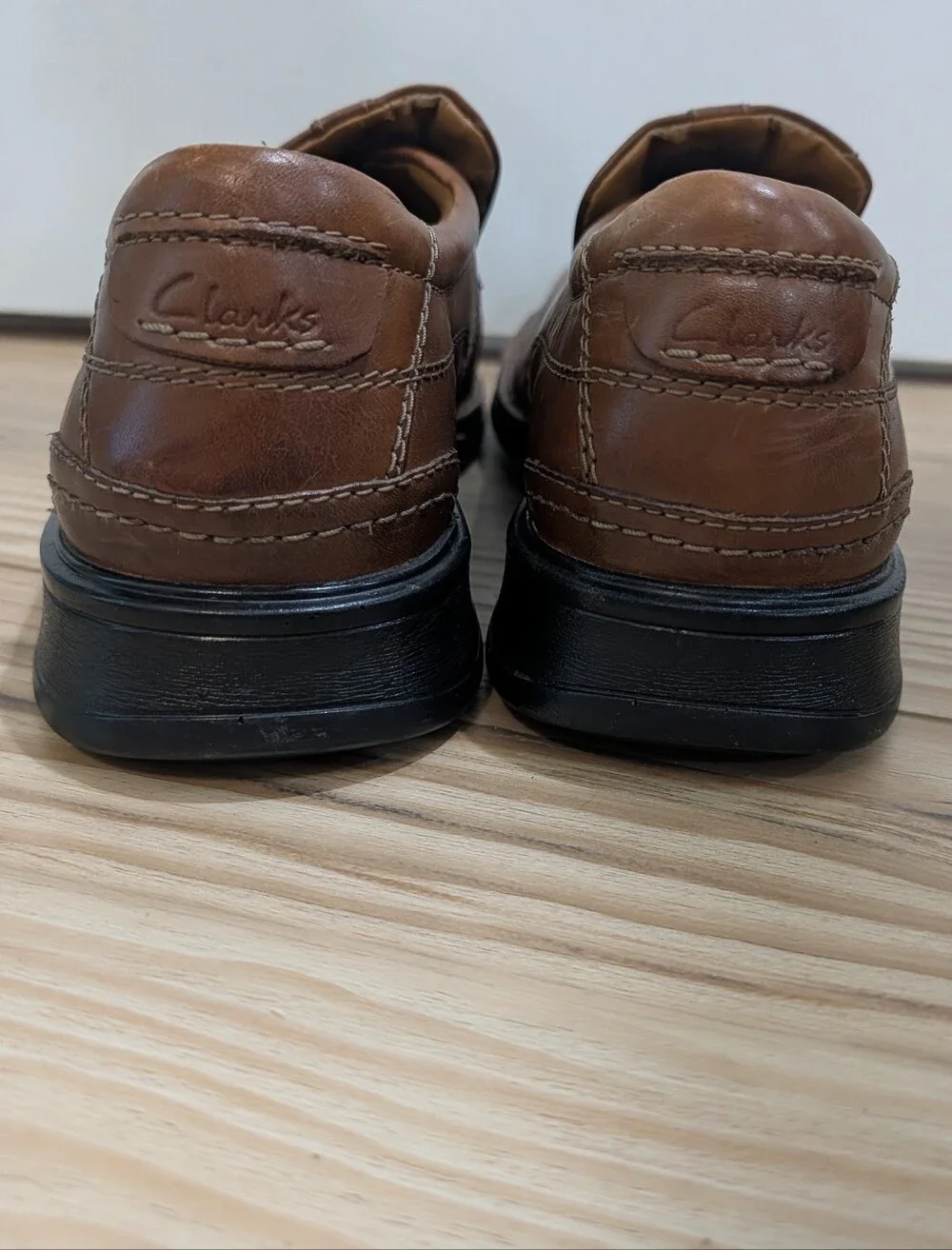 Clarks Tan/Brown Leather Slip-On Loafers